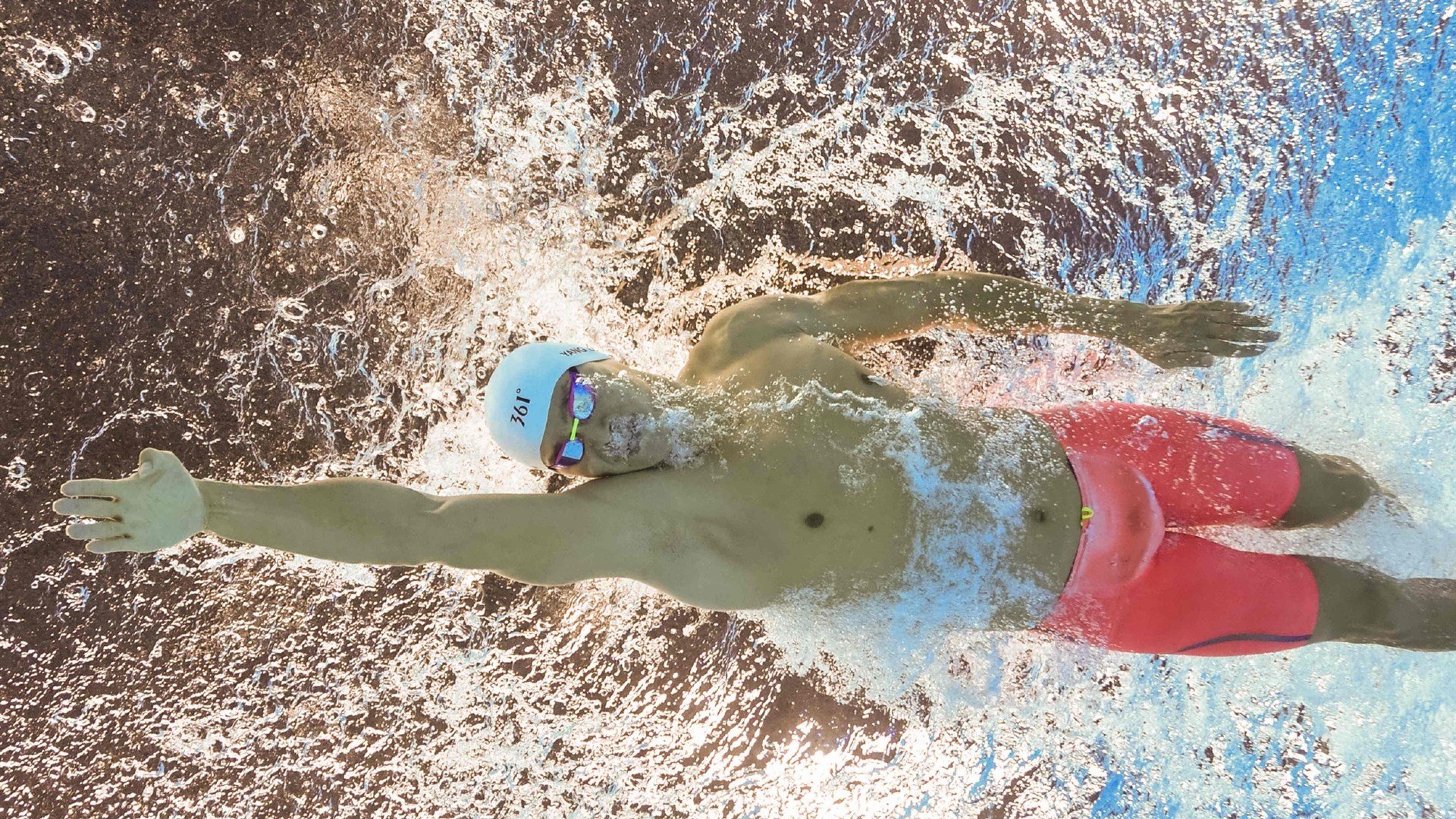 中学篮球加强比赛组织能力培养学生领导力，篮球比赛培养学生坚强的意志品质