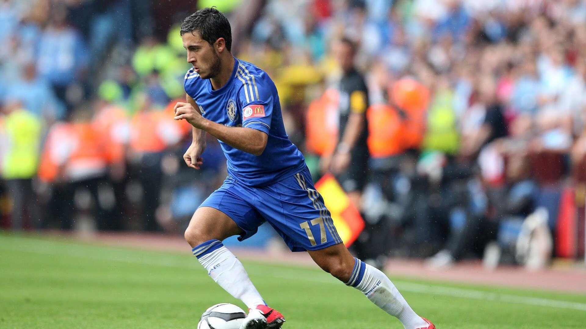 九游官网首页-B费本赛季英超28次创造良机是所有球员中最多，英超赛季收入